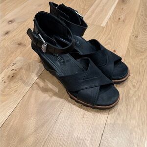 Sorel Black Women's Wedge Sandals